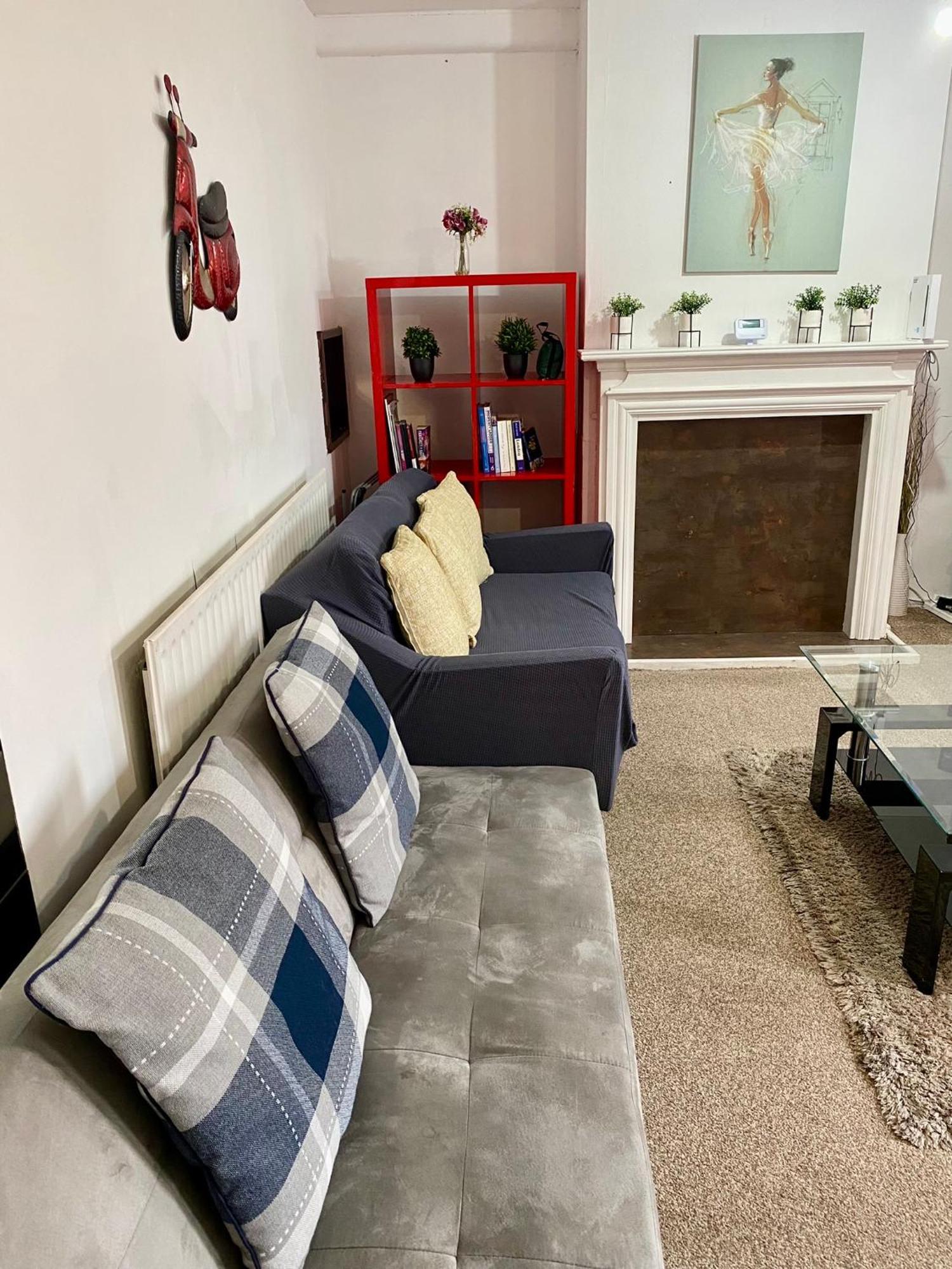 Appartamento Cosy 3 Bed Apt, Old Truman Brewery! Brick Lane, London, E1 *